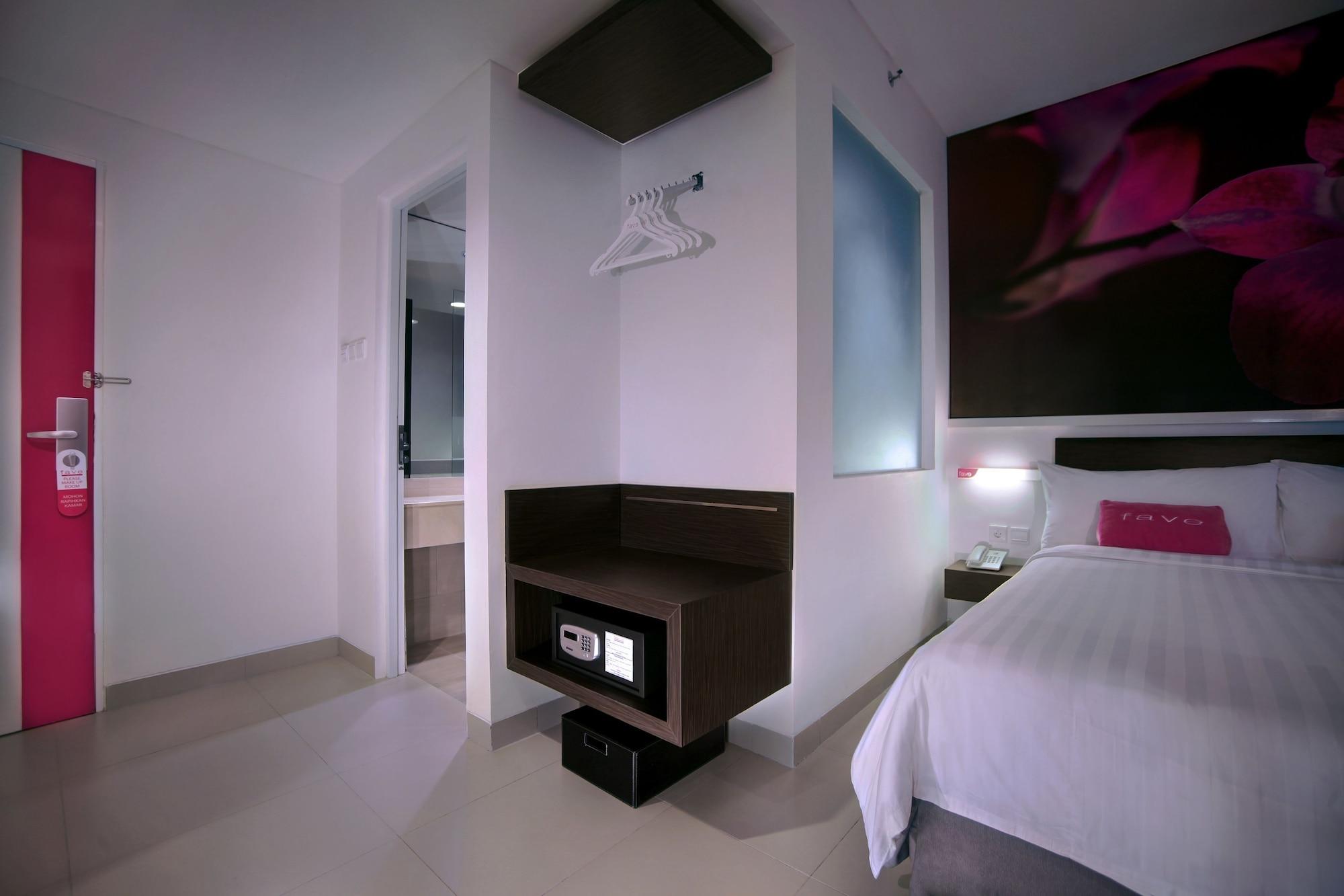 Favehotel Melawai Jakarta Luaran gambar