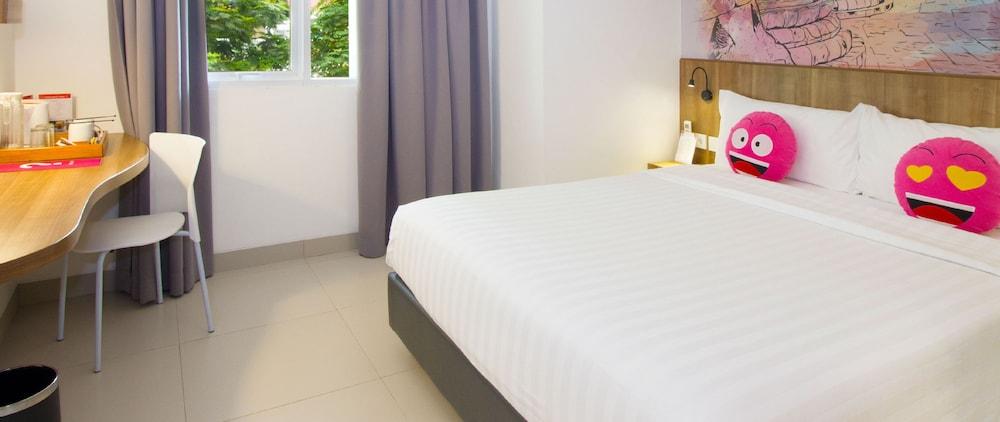 Favehotel Melawai Jakarta Luaran gambar