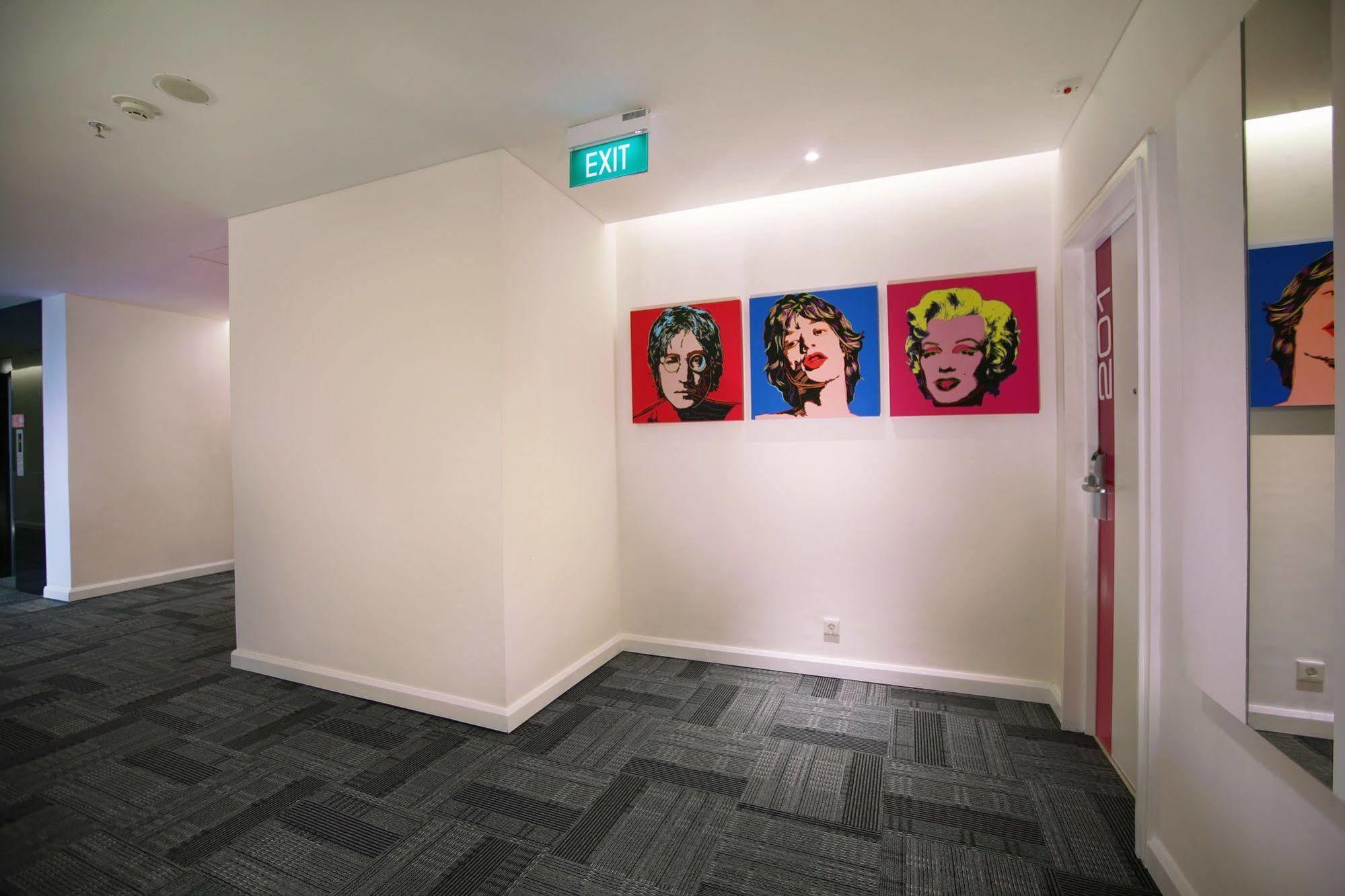 Favehotel Melawai Jakarta Luaran gambar
